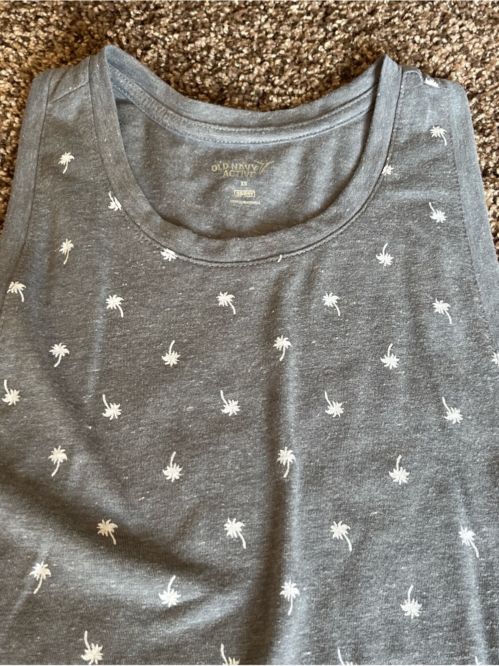 Old Navy Gray Palm-Print Tank Top